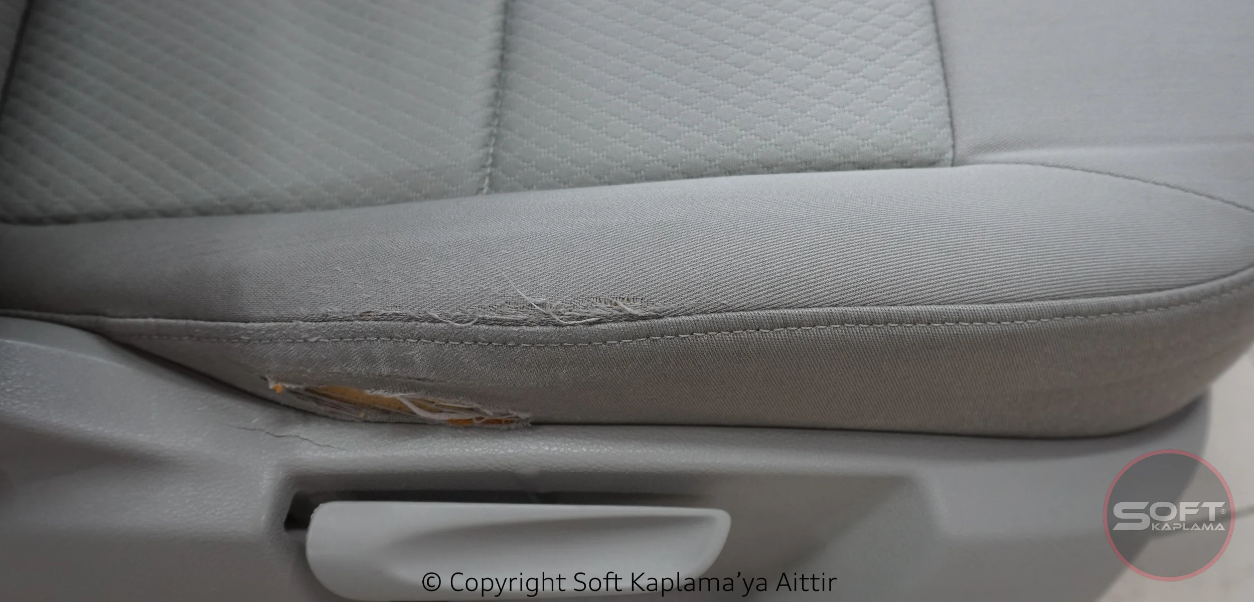 Audi-kumas-koltuk-yirtik-deformasyon-parca-degisimi-soft-kaplama-restorasyon-once.jpg Audi-kumas-koltuk-yirtik-deformasyon-parca-degisimi-soft-kaplama-restorasyon-once.jpg